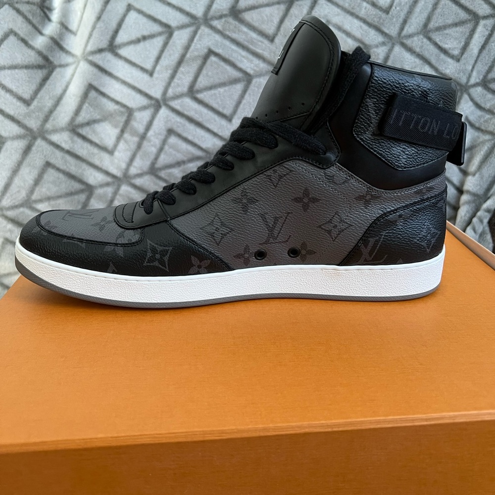 Louis Vuitton Men's Black High-Top Sneakers - Picture 2 of 3